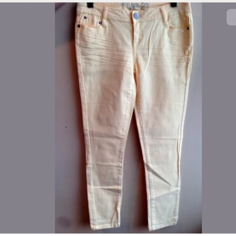 Rue 21 yellow jeans